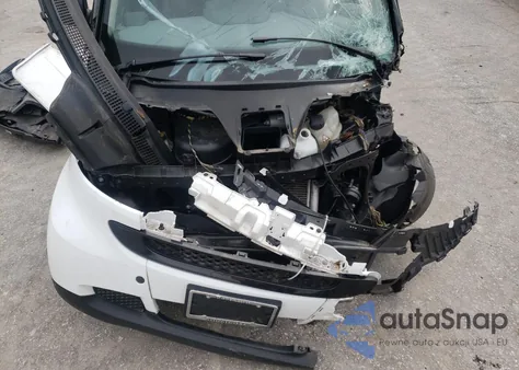 2009 Smart Fortwo Pure z USA, uszkodzony, nr VIN WMEEJ31X49K252322